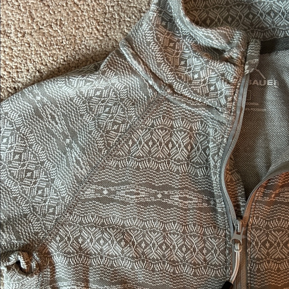 Eddie Bauer Charcoal Patterned Pullover - image 3